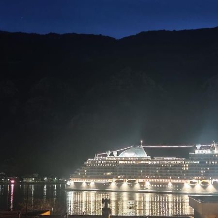 Apartment Oaza Kotor Kültér fotó