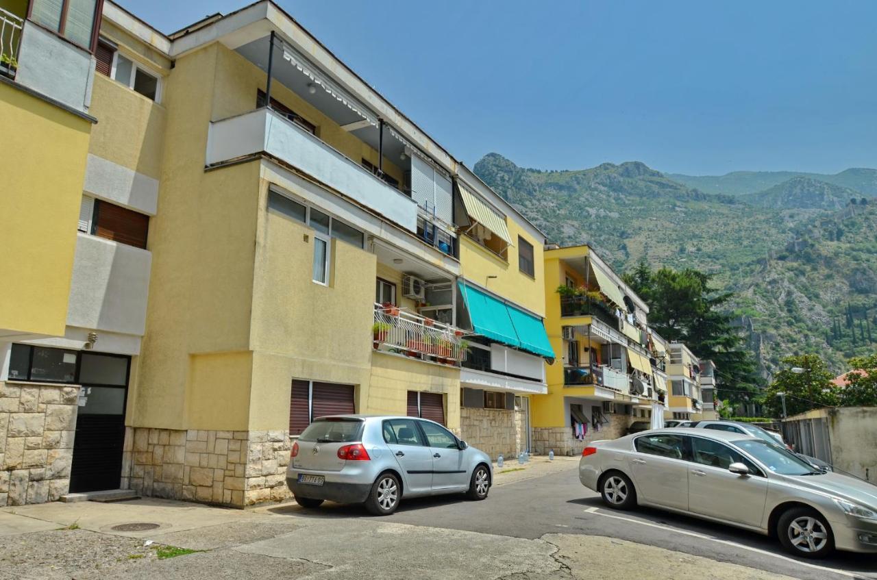 Apartment Oaza Kotor Kültér fotó